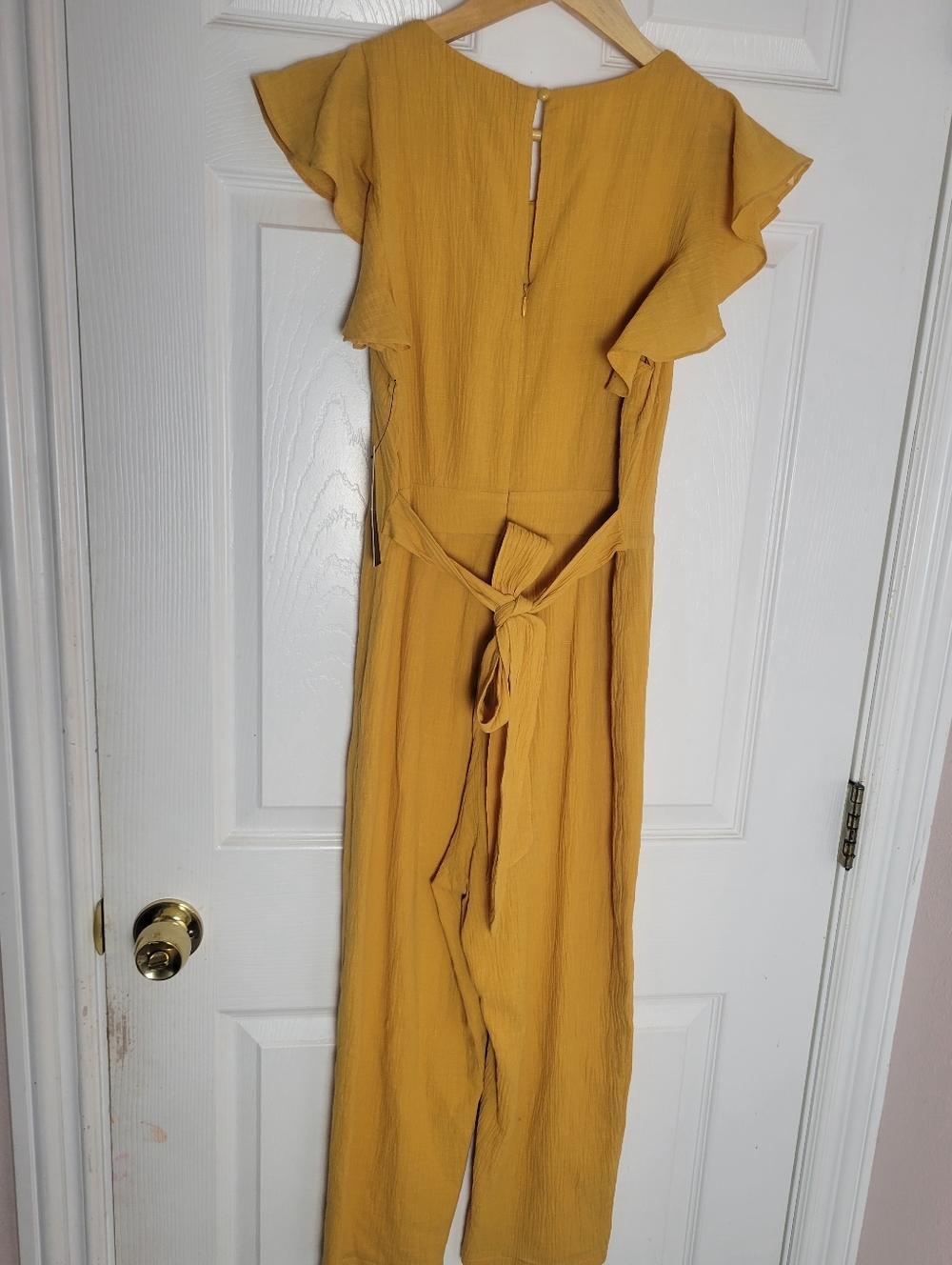 NWT Lulus Golden Yellow Flutter Sleeve Jumpsuit - Picture 4 of 10